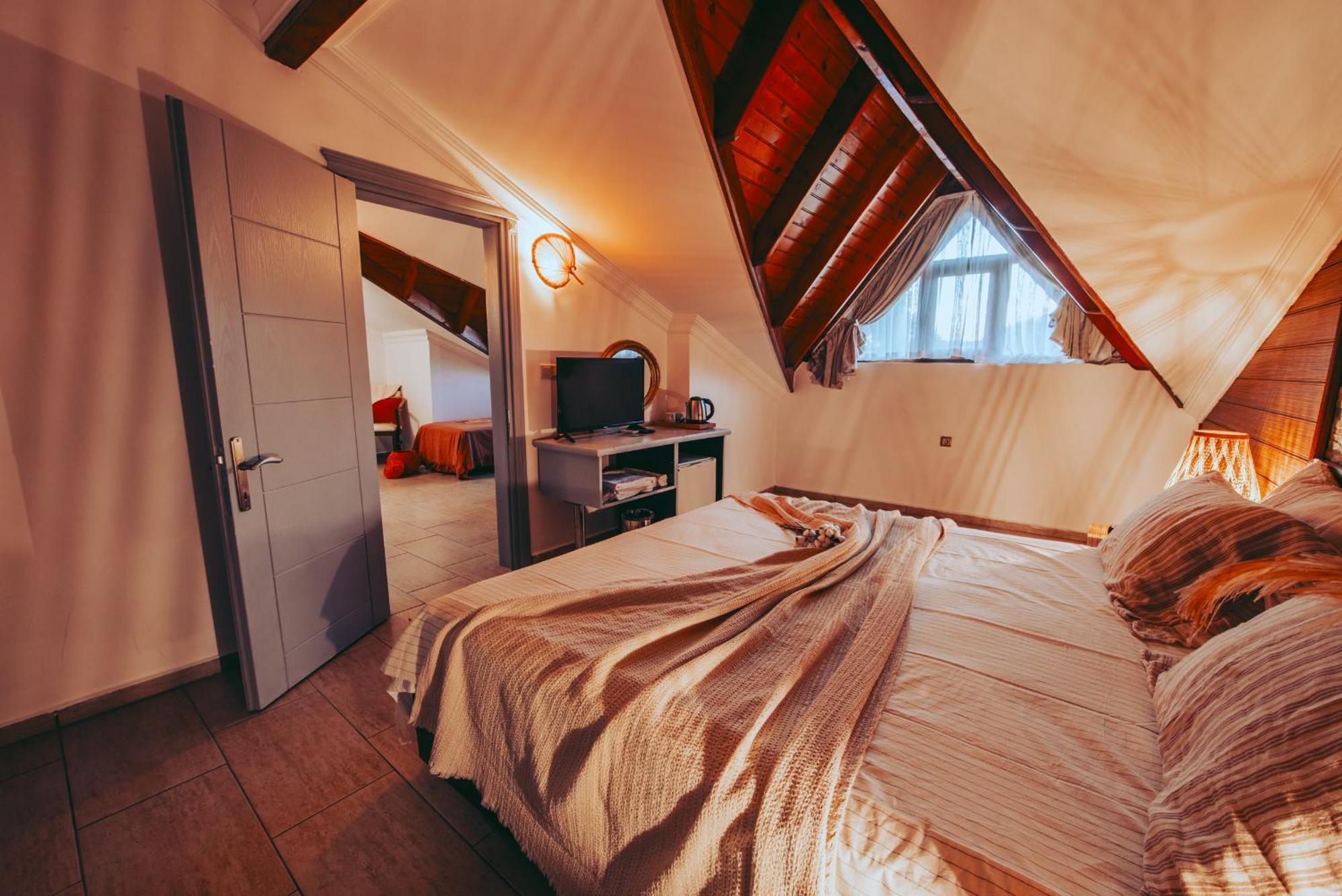Mesken Inn Hotel Гьочек Екстериор снимка