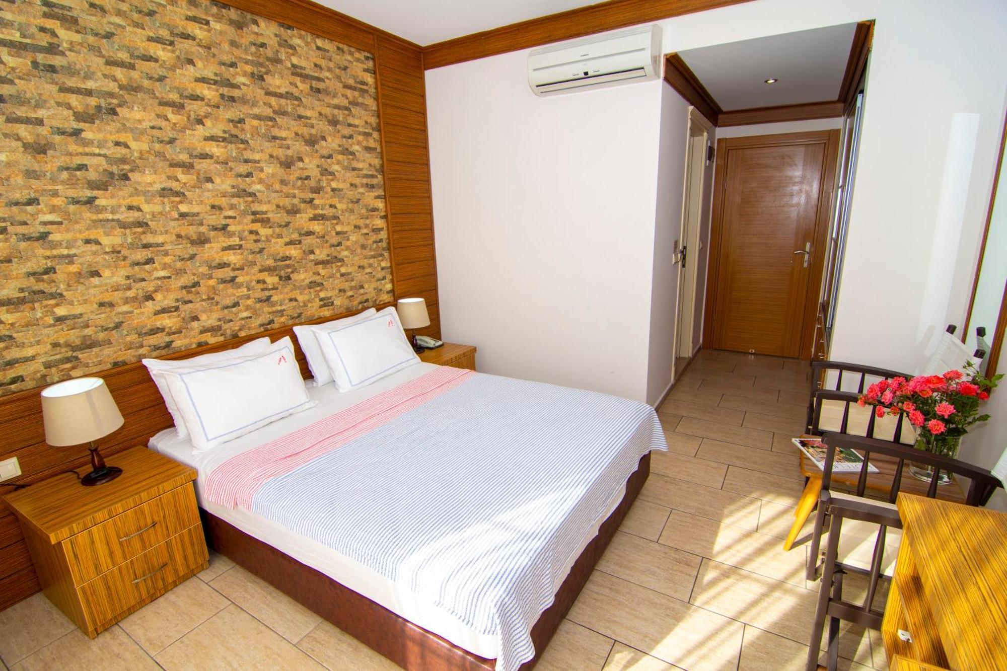 Mesken Inn Hotel Гьочек Екстериор снимка