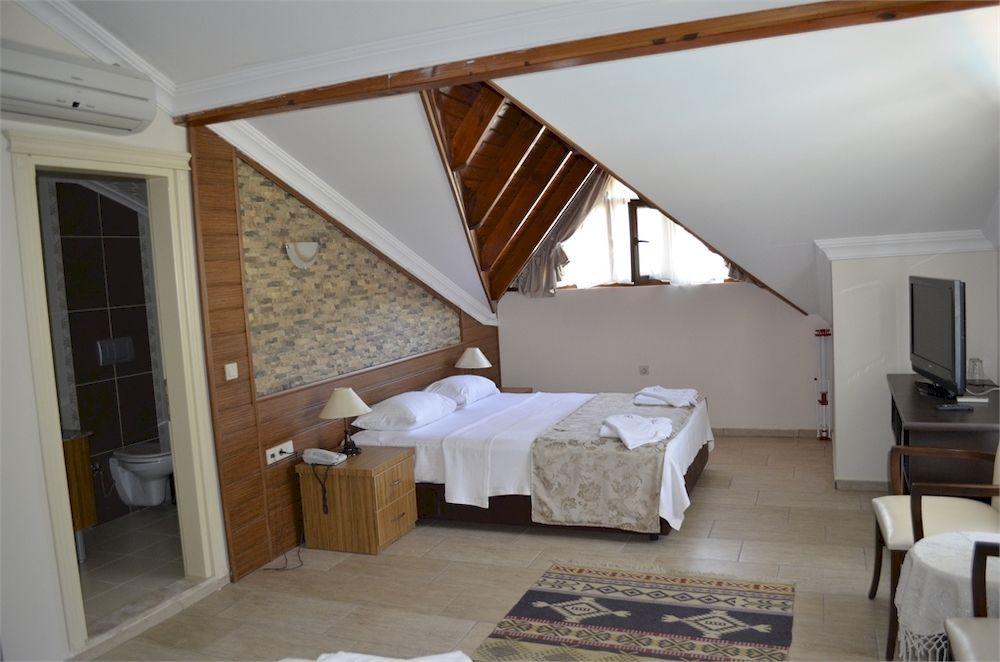 Mesken Inn Hotel Гьочек Екстериор снимка
